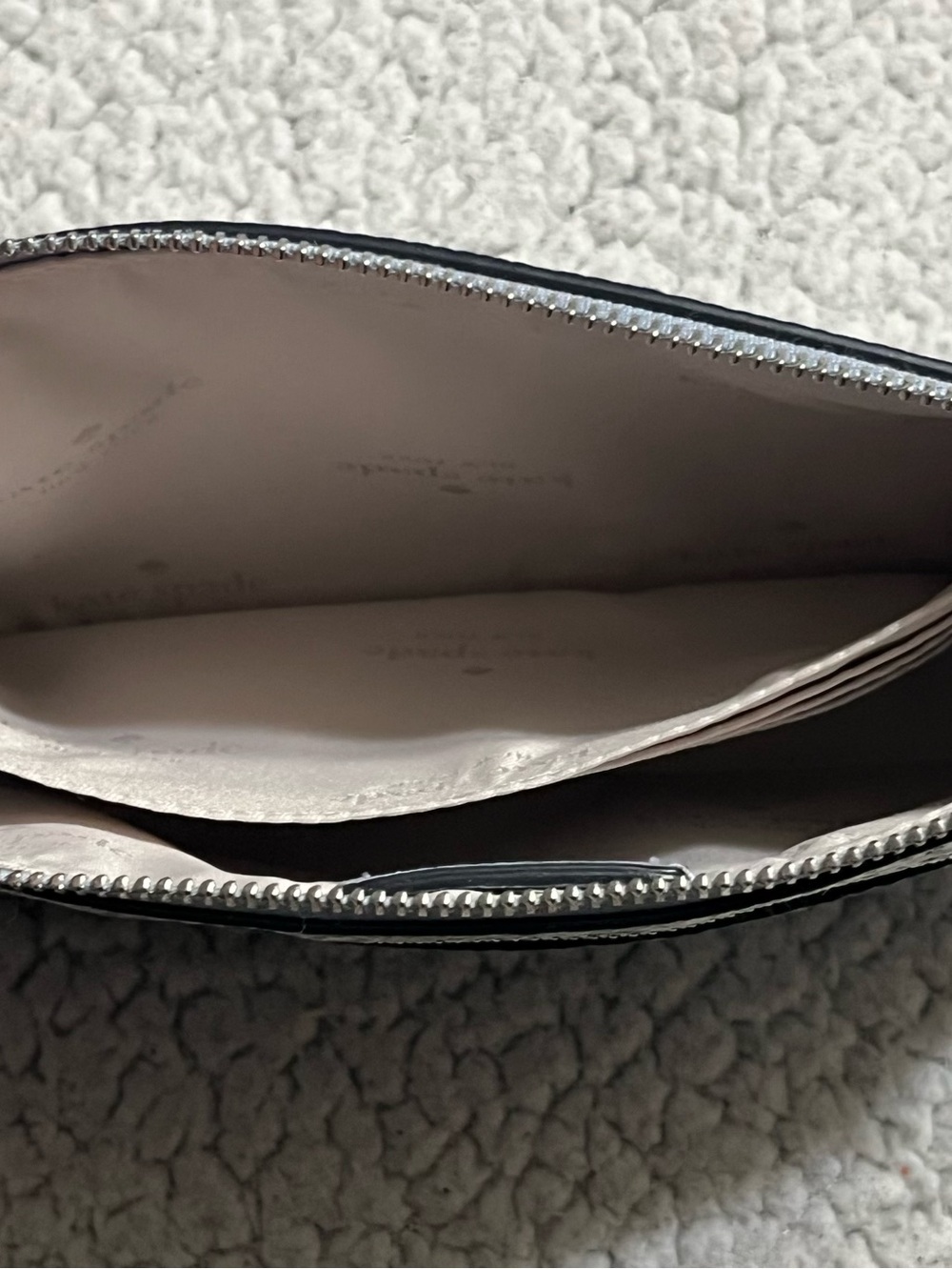 Kate Spade Leila Snake Embossed Convertible
Wristlet & Wallet
BUNDLE - Picture 7 of 11
